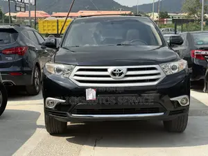 Toyota Highlander Limited 3.5l 4WD 2013 Black