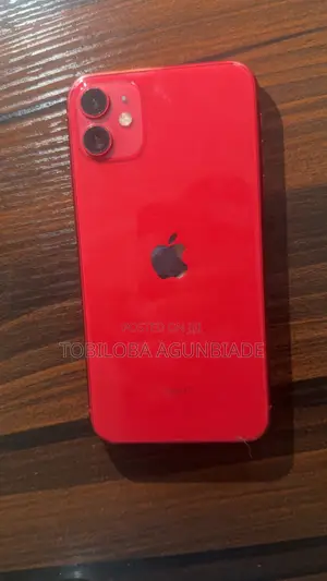 Apple iPhone 11 64 GB Red