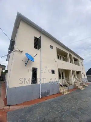 2bdrm Block of Flats in Fo1, Abuja (FCT) for rent
