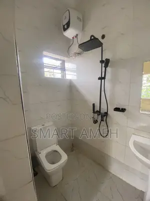 2bdrm Block of Flats in Fo1, Abuja (FCT) for rent