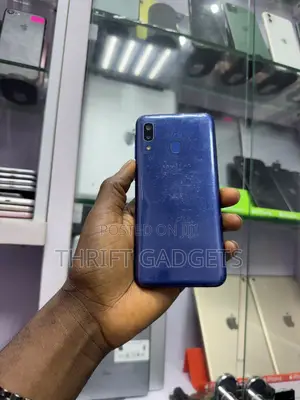 Samsung Galaxy A20e 32 GB Blue