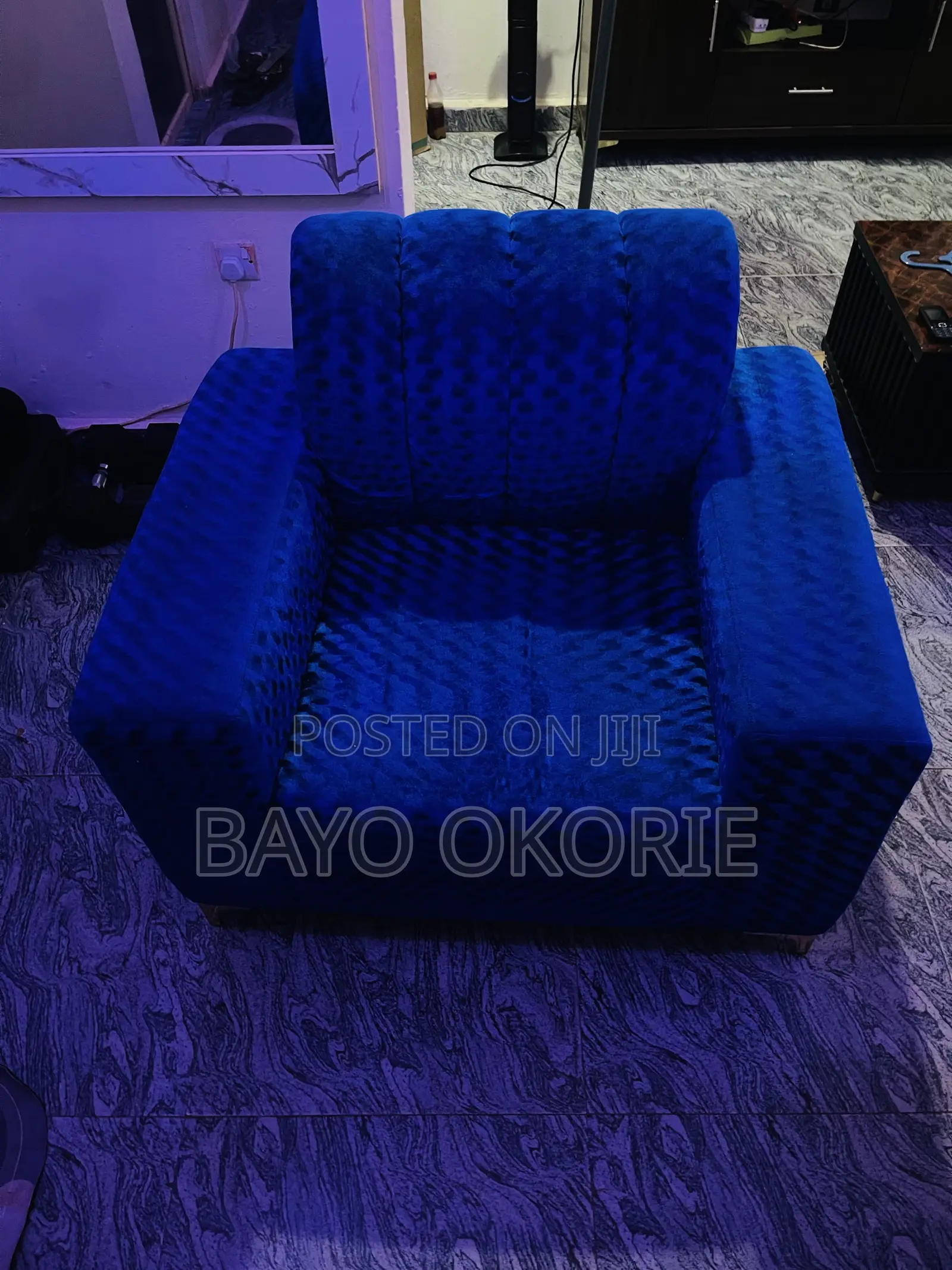 Single Cushion
