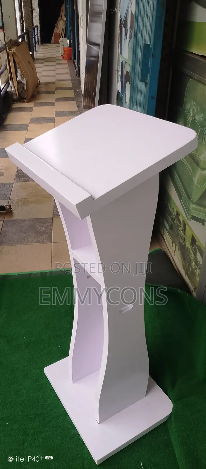 Quality Wooden Pulpit With Handle
