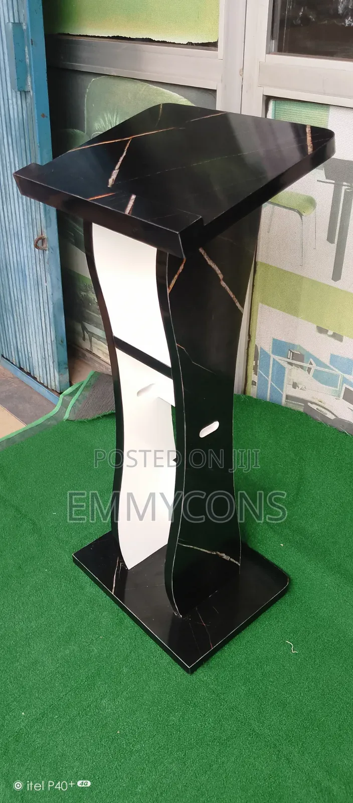 Quality Wooden Pulpit With Handle