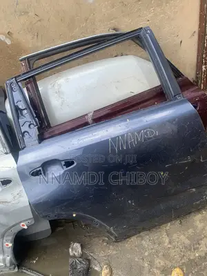 Toyota Highlander 2015 Back Right Side Door Neat One