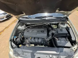 Toyota Corolla 2005 Silver