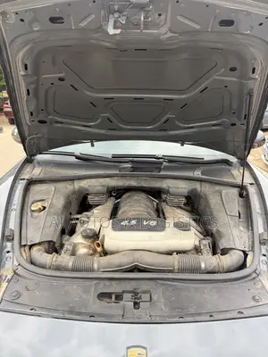 Porsche Cayenne S 2010 Gray
