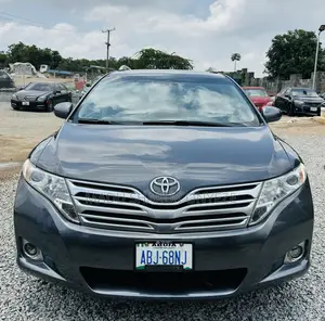 Toyota Venza V6 2009 Gray