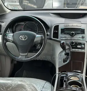 Toyota Venza V6 2009 Gray