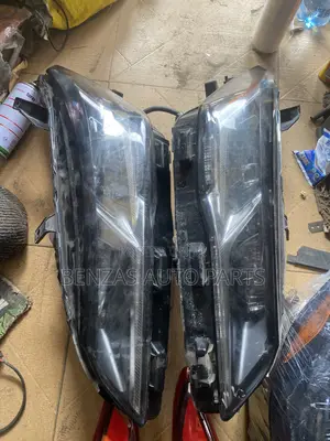 Toyota Avalon 2025 Headlight Replacement Double Chargers