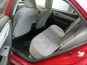 Toyota Corolla LE 4dr Sedan (1.8L 4cyl CVT) 2016 Red