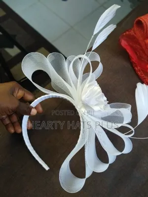Ladies Wedding Fascinator Hat – Elegant Headpiece