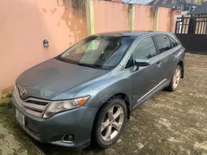 Toyota Venza 2011 Green