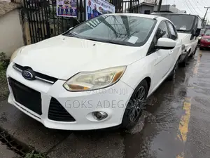Ford Focus 2012 White
