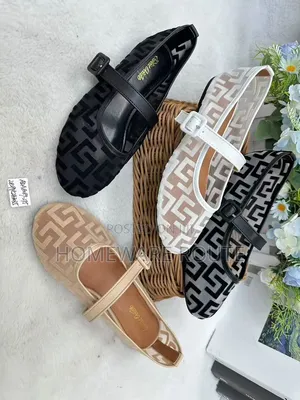 Luxury Cover Flats Shoes for Women