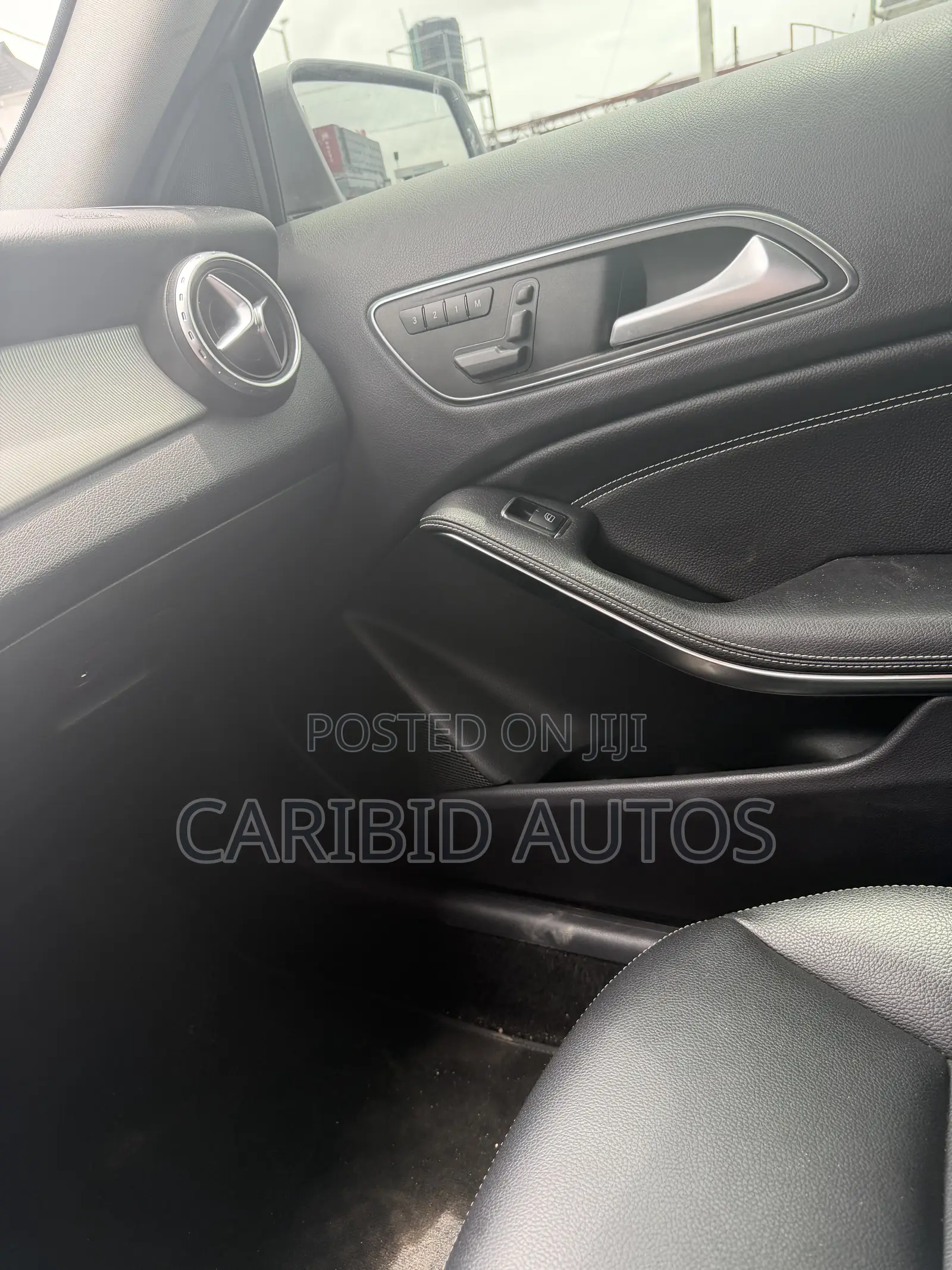 Mercedes-Benz GLA 250 2015 Gray