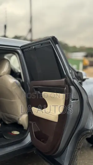 Toyota Highlander 2021 Blue