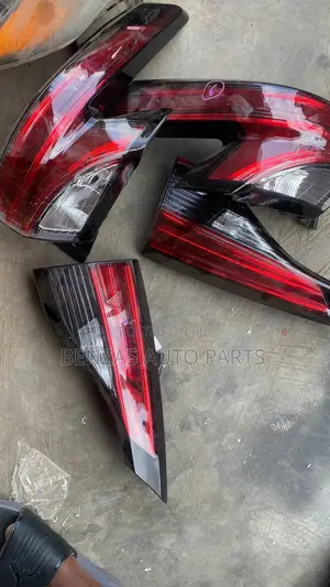 Toyota Sienna 2025 Backlight