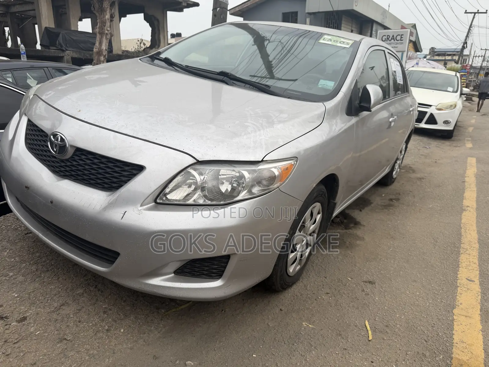 Toyota Corolla 2010 Silver