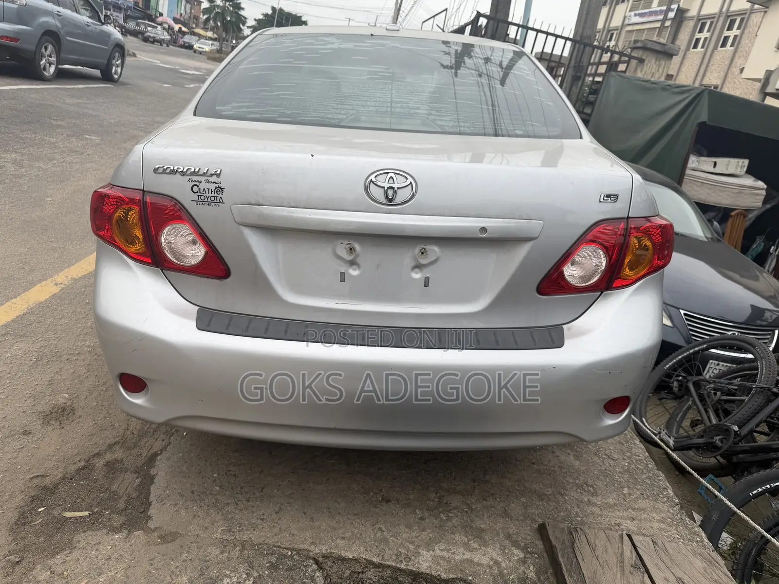 Toyota Corolla 2010 Silver