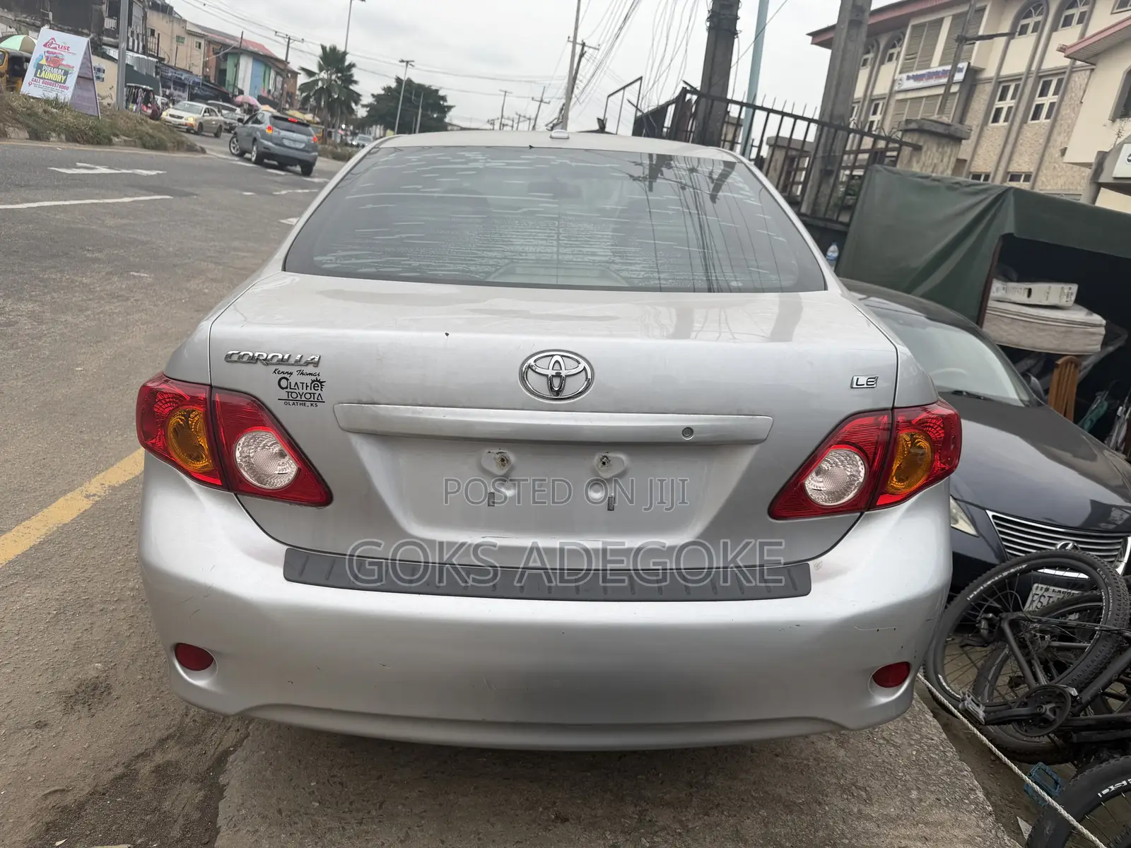 Toyota Corolla 2010 Silver