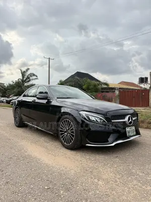 Mercedes-Benz C300 Sport 4Matic Sedan AWD (2.0L 4cyl 7A) 2017 Black