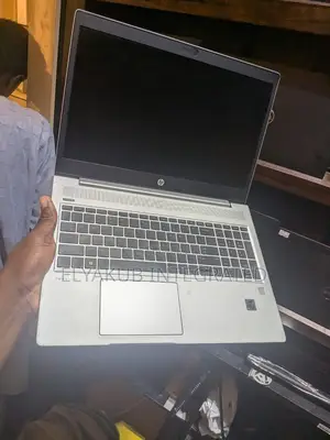 New Laptop HP ProBook 450 G7 8GB Intel Core i5 SSD 256GB