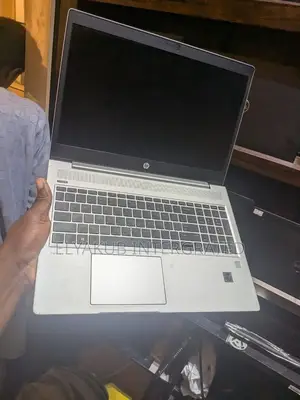 New Laptop HP ProBook 450 G7 8GB Intel Core i5 SSD 256GB