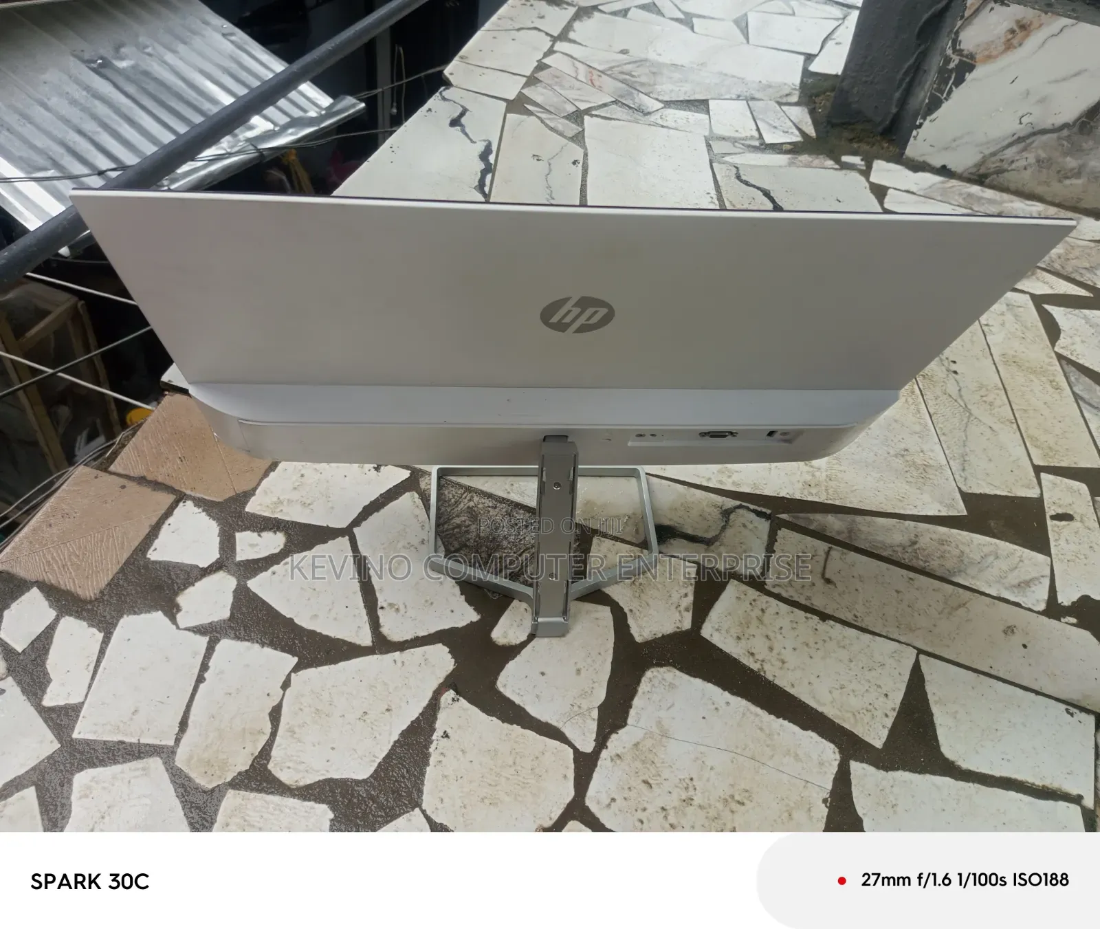 24 Inches Slim HP