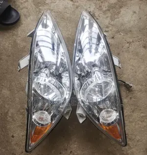 Headlights Camry 2005