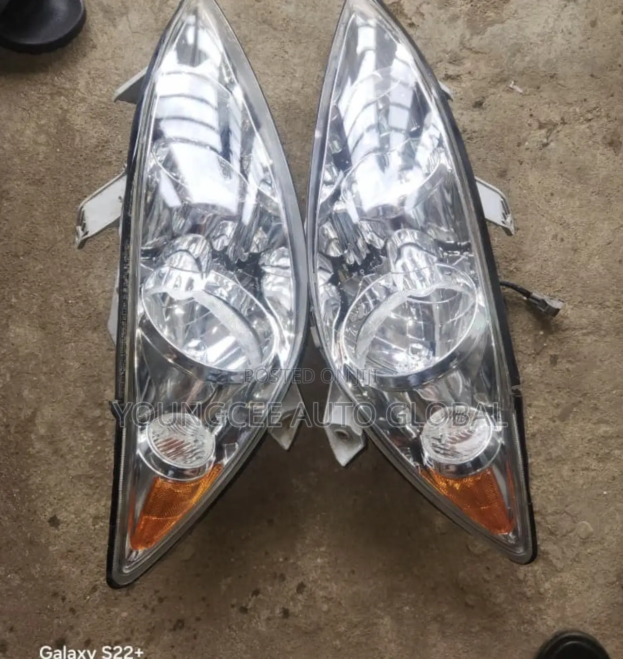 Headlights Camry 2005