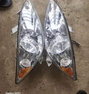 Headlights Camry 2005