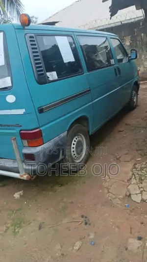 Volkswagen Transporter 2002 Grey