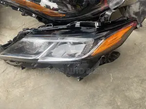 Toyota Camry 2018 Headlight Replacement