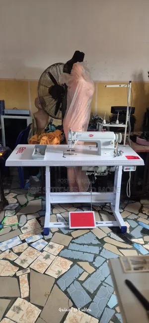 Emel Industrial Straight Sewing Machine for Urgent Sales