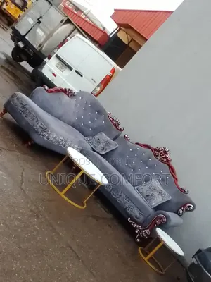 Luxury Imported Royal Sofa Set, Throw Pillows and 2 in 1 Center Table