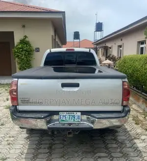 Toyota Tacoma Double Cab Long Automatic 4x4 2007 Silver