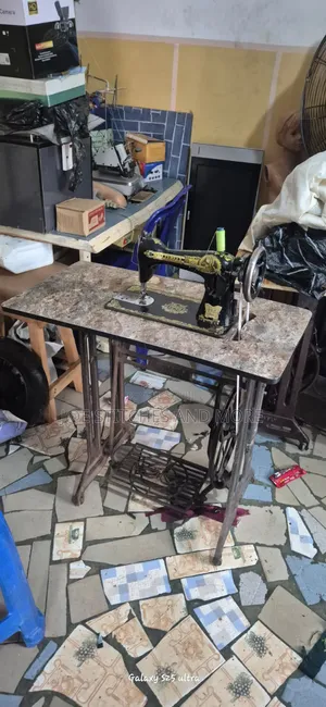 Butterfly Manual Straight Sewing Machine for Urgent Sales Dm for Pick