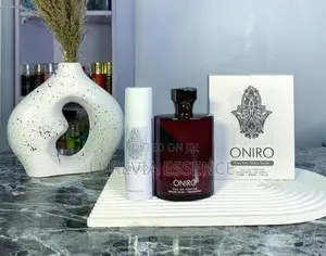Oniro – Eau De Parfum (100ml) + Free Deo Spray