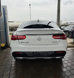 Mercedes-Benz GLE-Class 2016 White