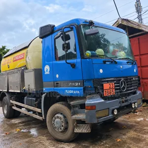 8-Ton LPG Bobtail | Mercedes Chassis | Nigerian Used | Functional