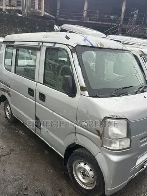 Suzuki Every 2016 Brown