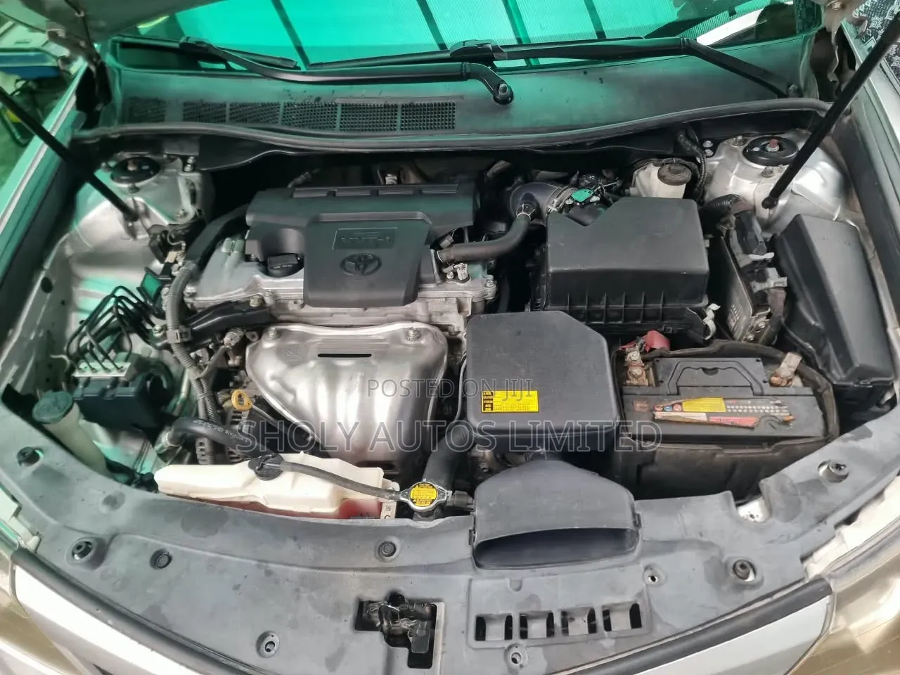 Toyota Camry 2014 Silver