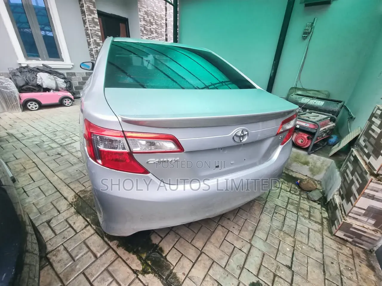 Toyota Camry 2014 Silver