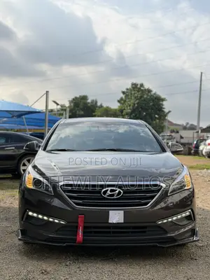 Hyundai Sonata Sport Sedan FWD (2.4L 4cyl 6A) 2016 Brown