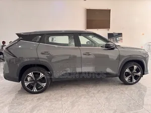 New Geely Boyue 2023 Gray