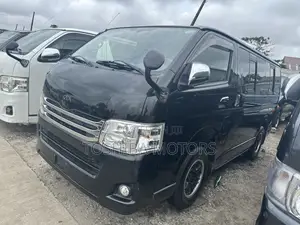 Toyota HiAce 2016 Black