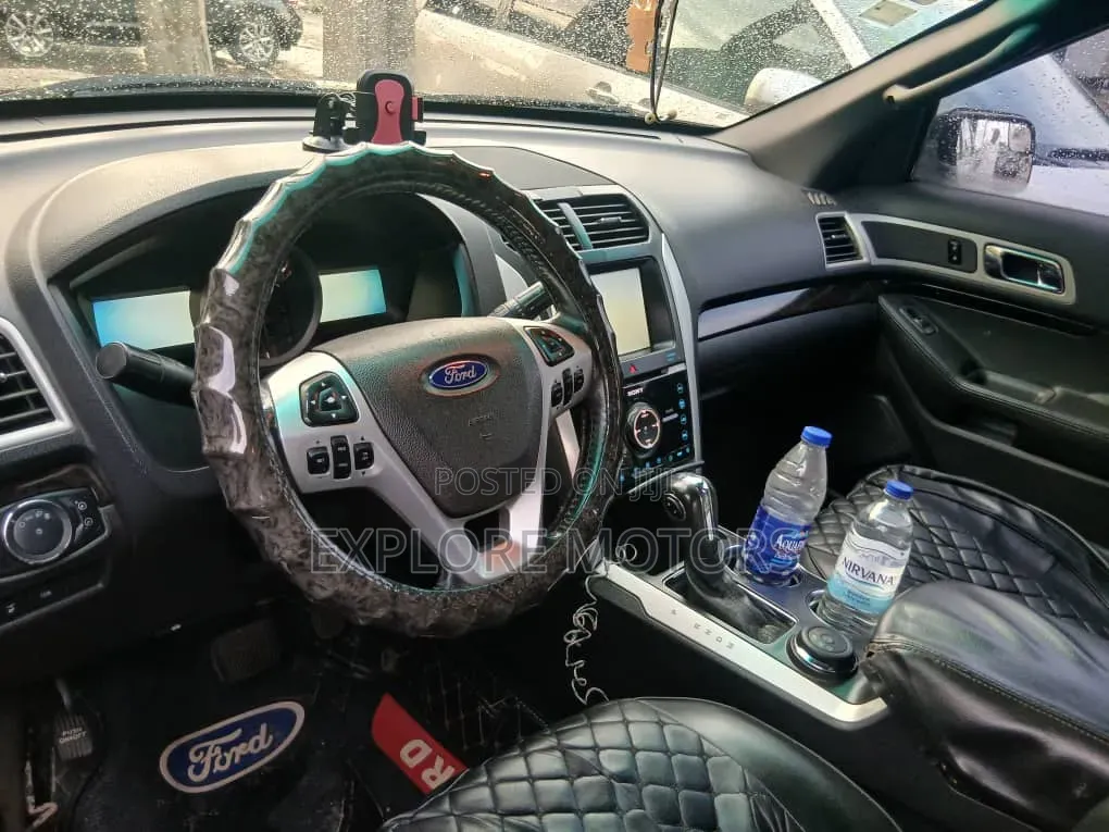Ford Explorer 2014 Black