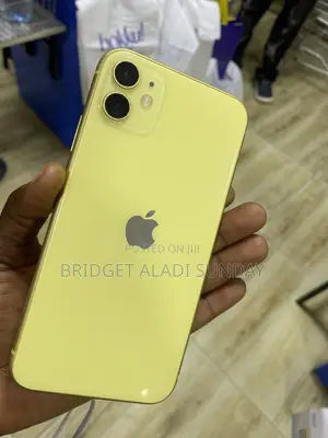 Apple iPhone 11 128 GB Yellow