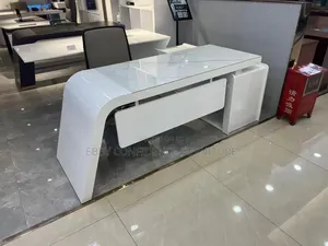 Luxury Executive Office Table for Boss